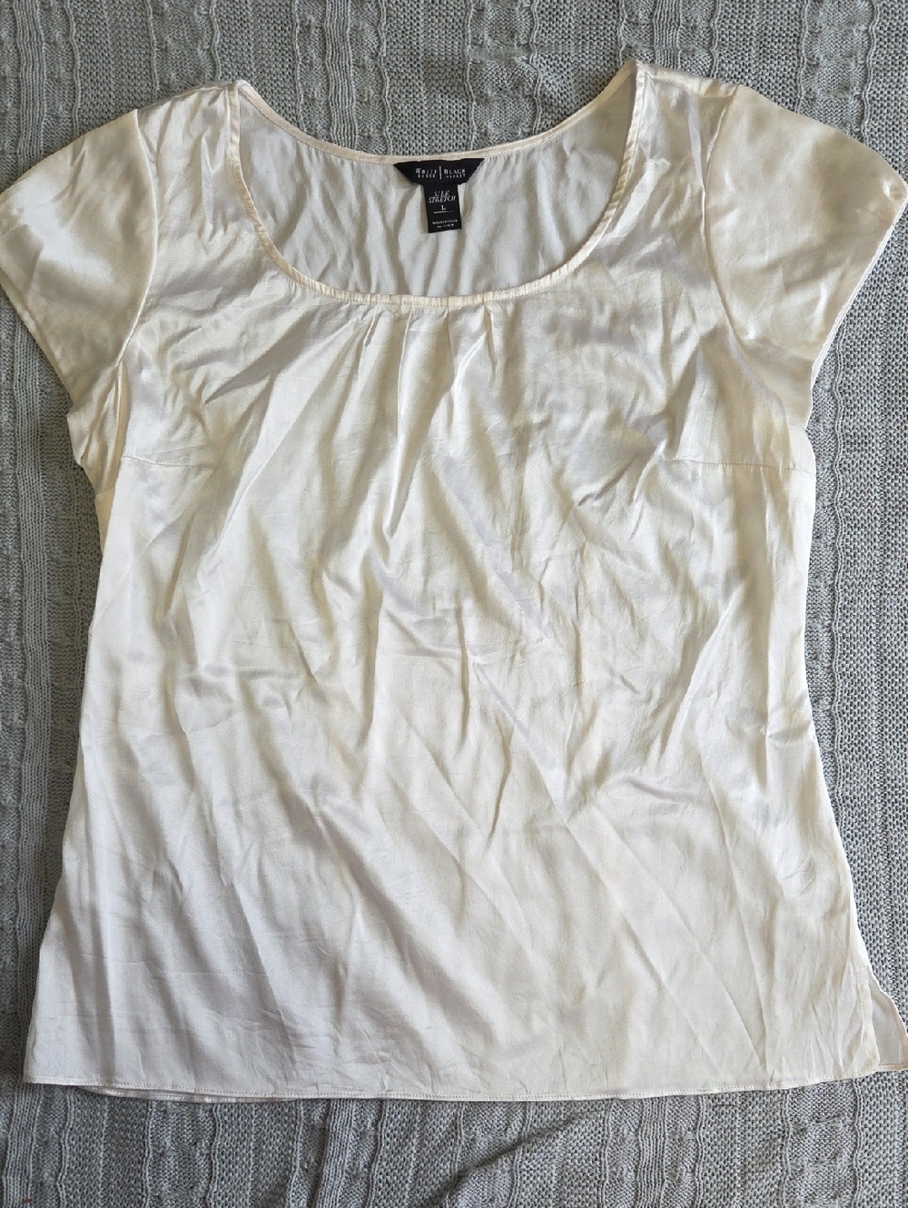 White House Black Market silk stretch White Top Blouse Camisole Large Cap Sleeve
